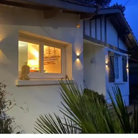 Le Ponton, Douces וילה *