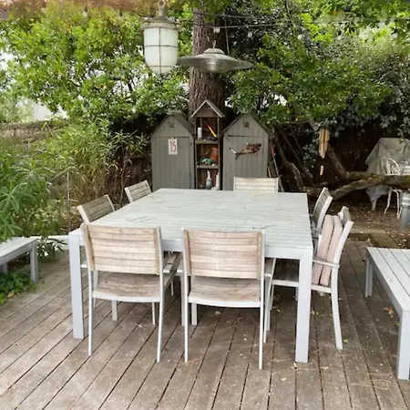 Le Ponton, Douces Villa *