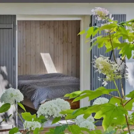 Villa Le Ponton, Douces *