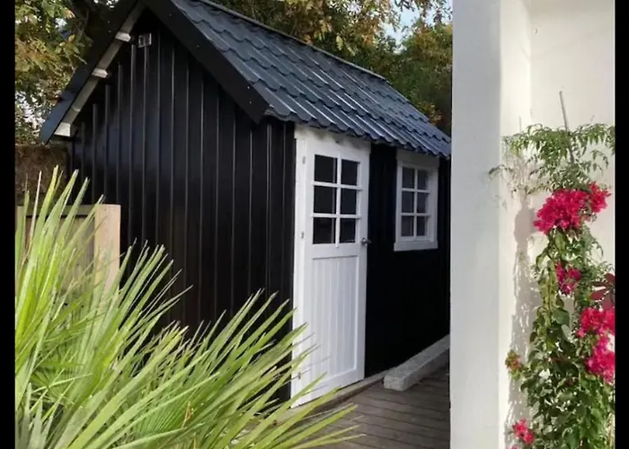 Villa Le Ponton, Douces